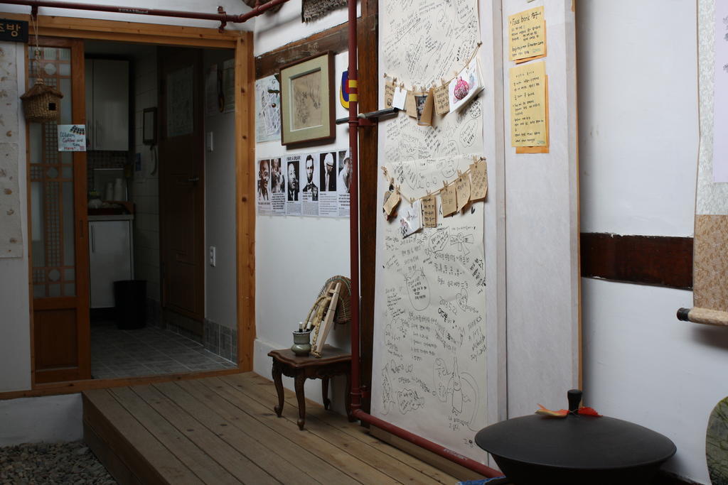 ホテル ドクマンゼ / 徳満斎 全州市 エクステリア 写真