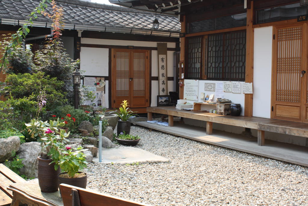 ホテル ドクマンゼ / 徳満斎 全州市 エクステリア 写真