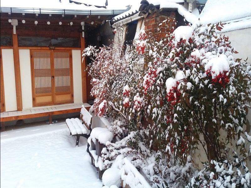 ホテル ドクマンゼ / 徳満斎 全州市 エクステリア 写真
